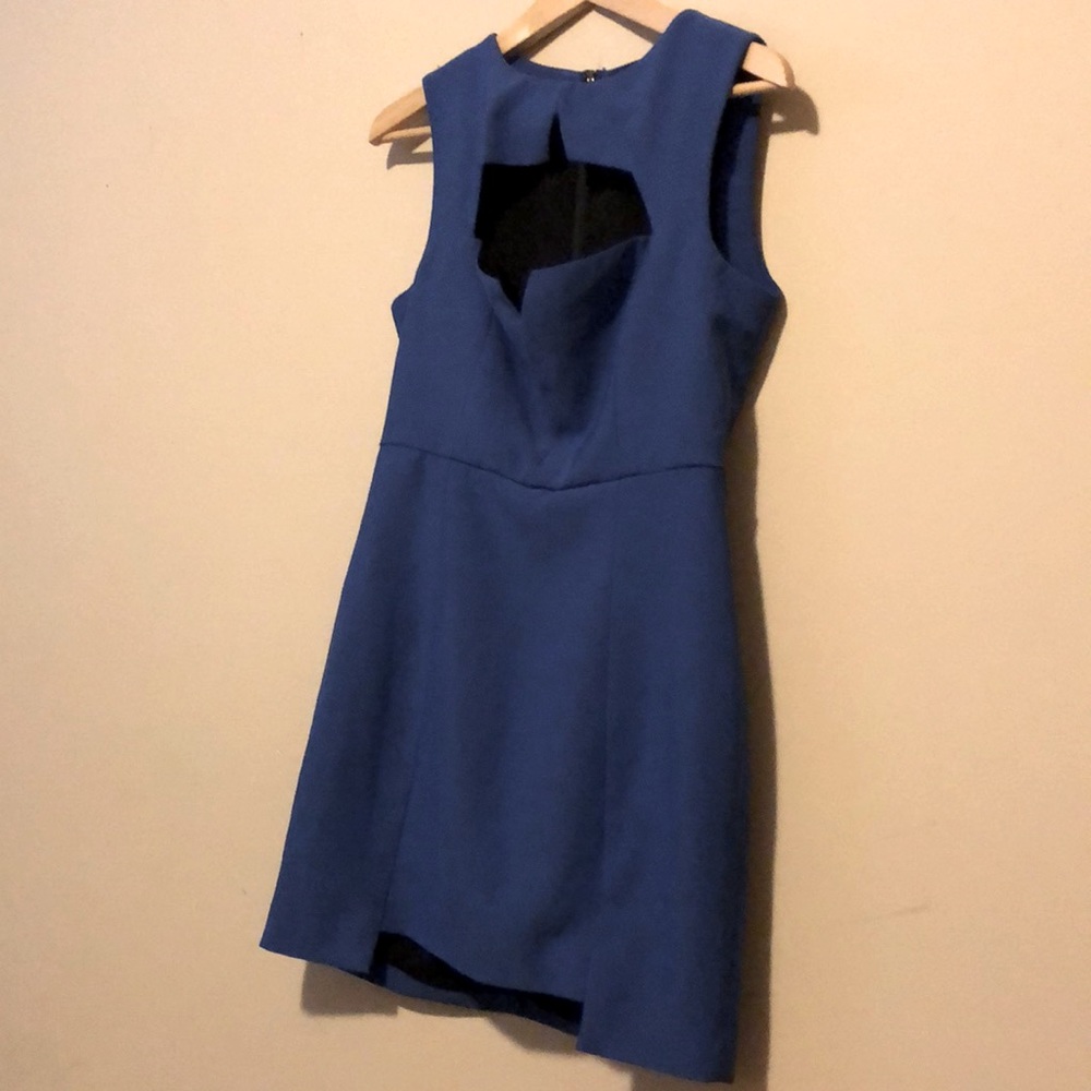 FUNKTIONAL - Cut out Unique Dress